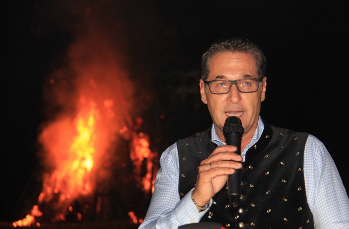 Sonnwendfeier mit HC Strache